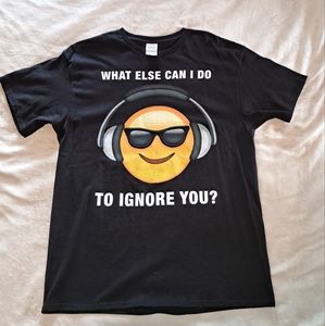 Funny smiley face tee